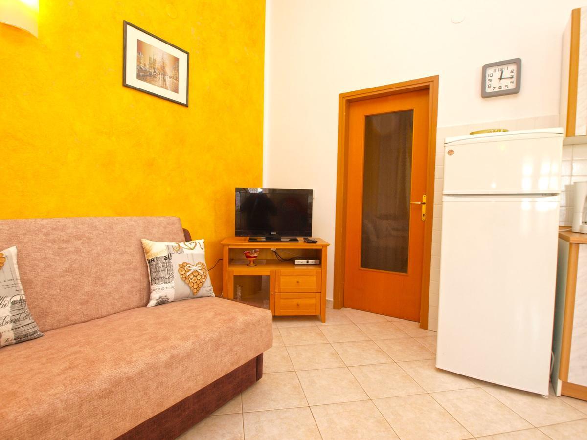 Apartments Iva 1534 Pula Ngoại thất bức ảnh